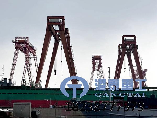 广西贺州造船龙门吊的刚性支腿的垂直度要求