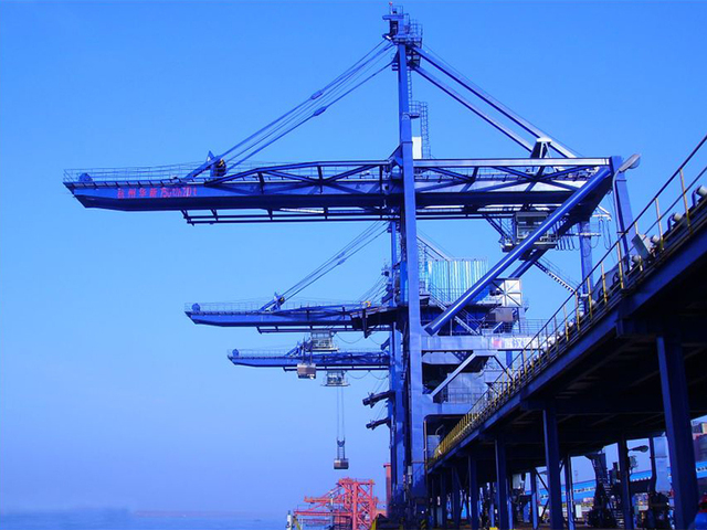 桥式抓斗式装船机