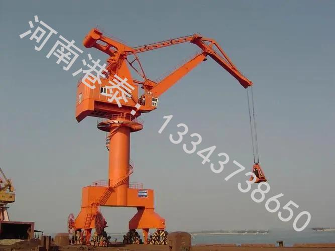 江苏徐州固定式门座起重机厂家专注每个细节