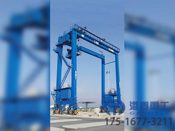 江西新余轮胎式集装箱起重机厂家轮胎式集装箱起重机操控系统特点