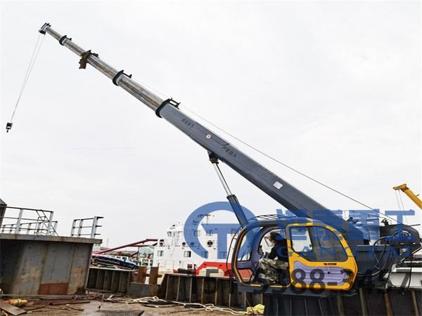 福建厦门船用起重机厂家克令吊设计合理 结构稳定