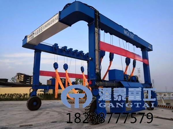 广东深圳双挂集装箱跨运车的特点