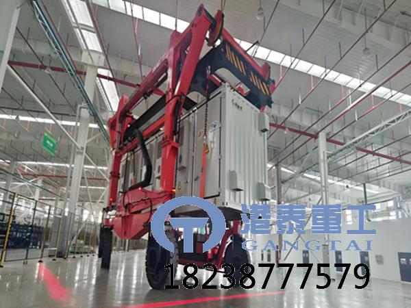广东湛江能源储能柜跨运车的核心吊装流程