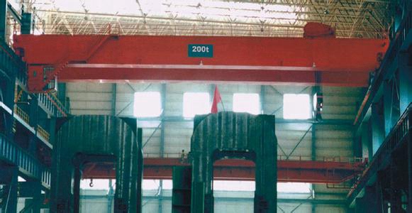 河北邯郸双梁行吊厂家及时维护与检查