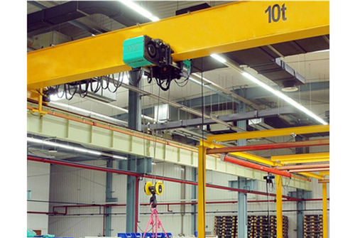 河南洛阳双梁天车天吊厂家  价格很公道