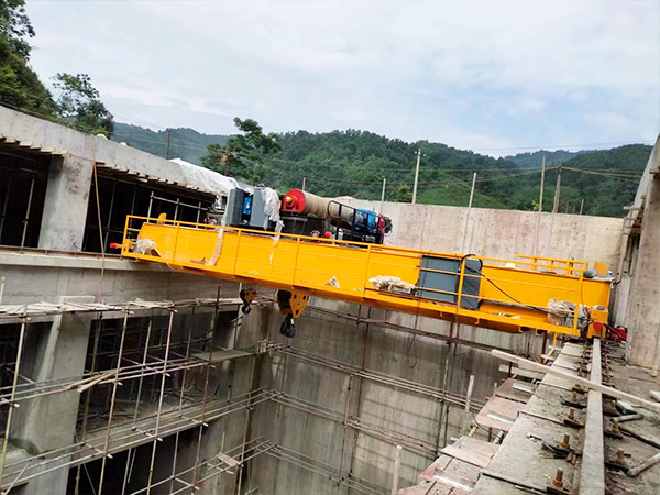 20tLH型双梁起重机陕西咸阳双梁桥式起重机厂家