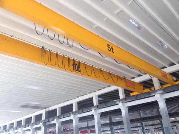 甘肃金昌双梁桥式起重机厂家有良好的口碑